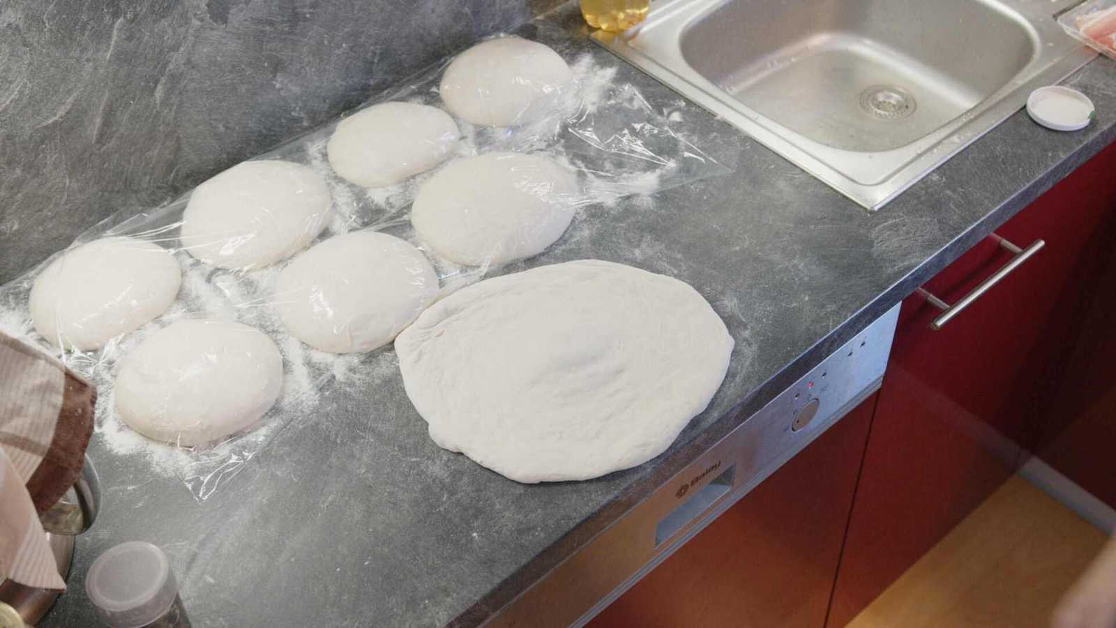 Dough formed into a pizza shape